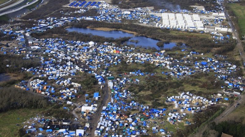 Stanový tábor běženců v Calais