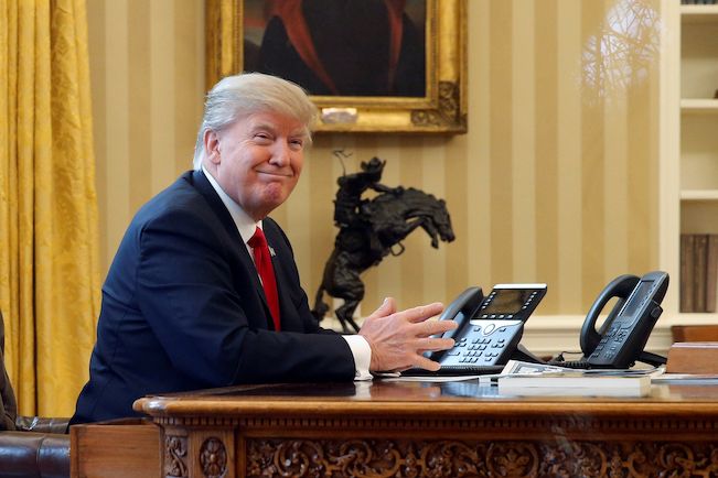 Americký prezident Donald Trump v Oválné pracovně Bílého domu