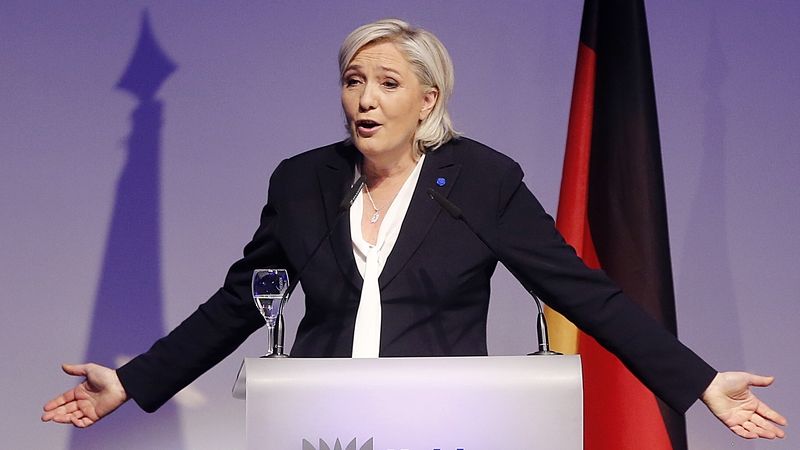 Marine Le Penová hovoří v Koblenci 