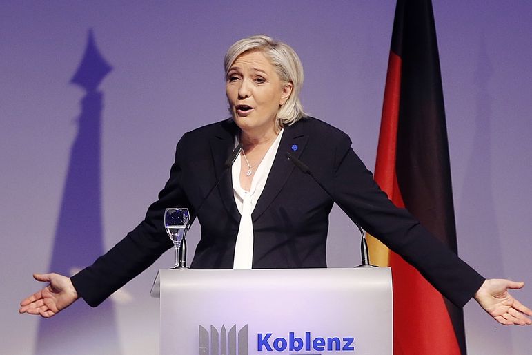 Marine Le Penová hovoří v Koblenci 