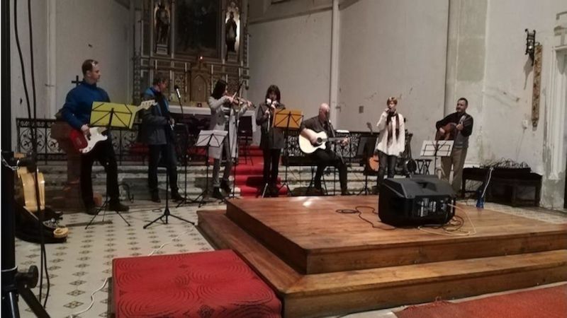 Benefiční koncert pro Salesiánské středisko Štěpána Trochty - skupina Skok
