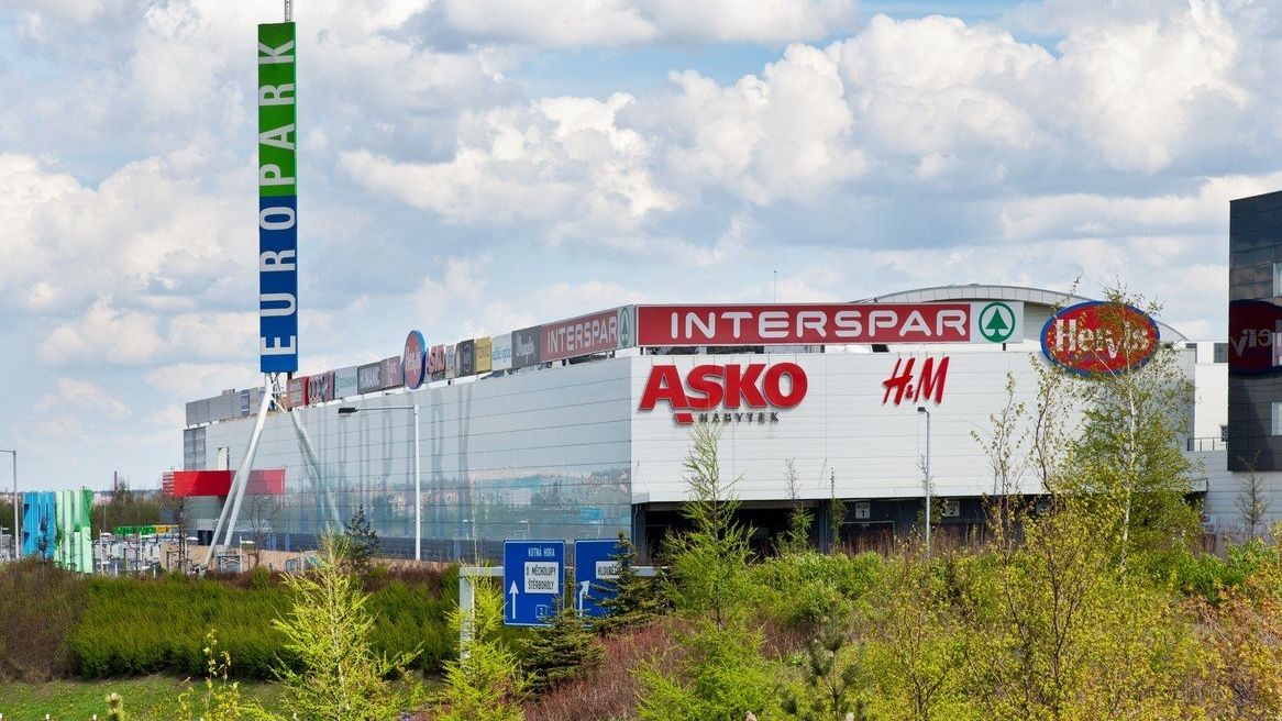 Tržby prodejce nábytku Asko nábytek v Česku předloni klesly.