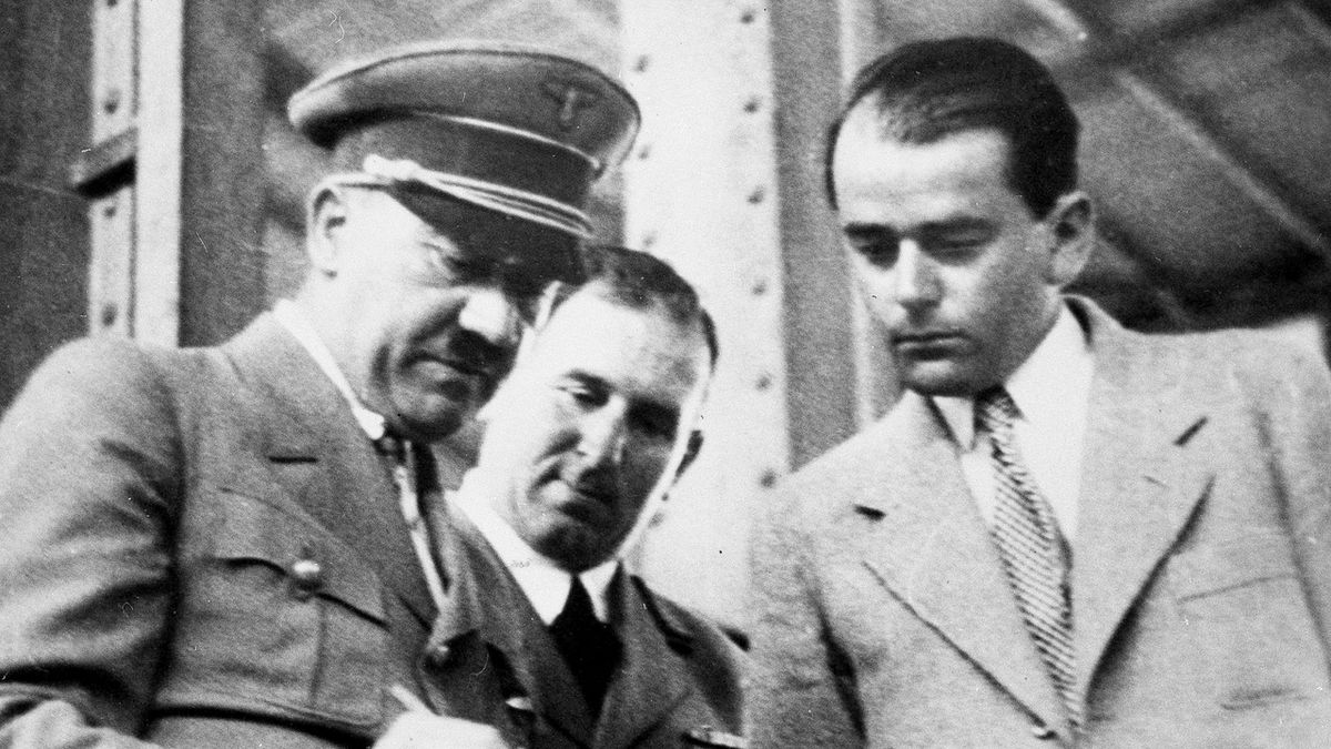 Adolf Hitler (vlevo) s Albertem Speerem (vpravo).
