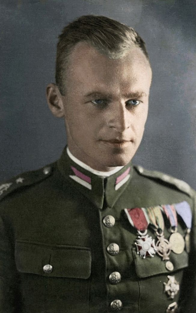 Podporučík Witold Pilecki (asi 1926)