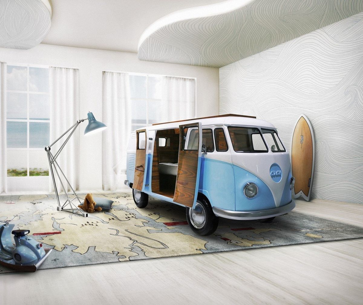 Na výrobu dětských postelí v nádherném nevšedním designu se přímo specializuje již zmíněná portugalská společnost Circu. Ikonický minibus VW, navíc v luxusním provedení, nazvaný Bun Van Bed vzbudí úžas i úsměv na tváři nejednoho tatínka. 