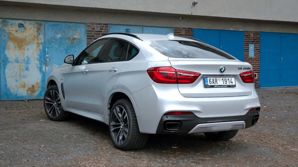 Test Bmw X6 M50d Tank S Rychlosti Rakety A Obratnosti Jakou By Mit Nemel Novinky Cz