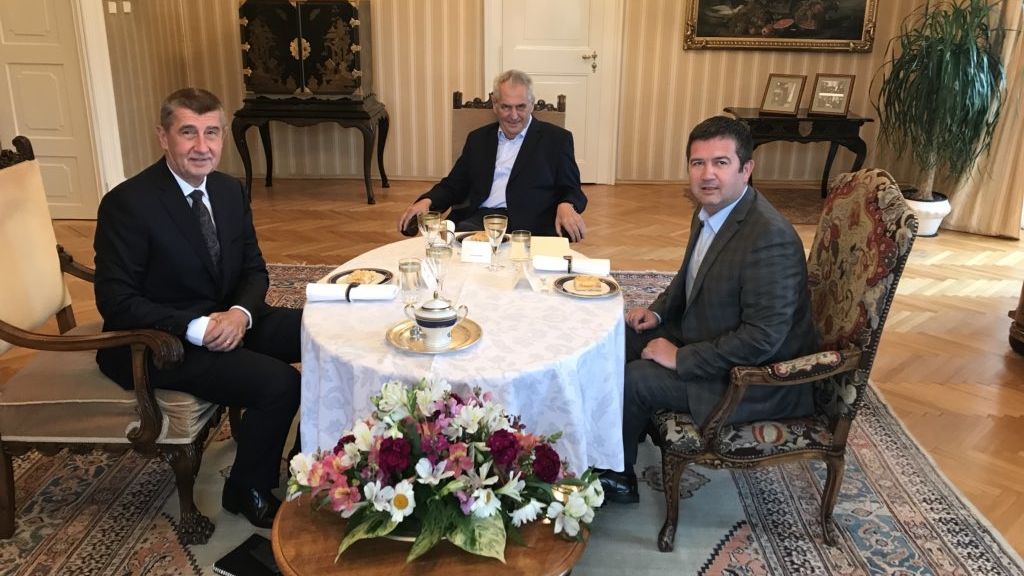 Jednání prezidenta Miloše Zemana s premiérem Andrejem Babišem a šéfem ČSSD Janem Hamáčkem v Lánech