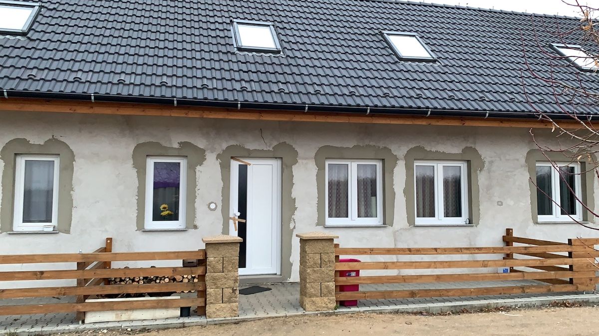 Zapečetěný dům v obci Vojkovice