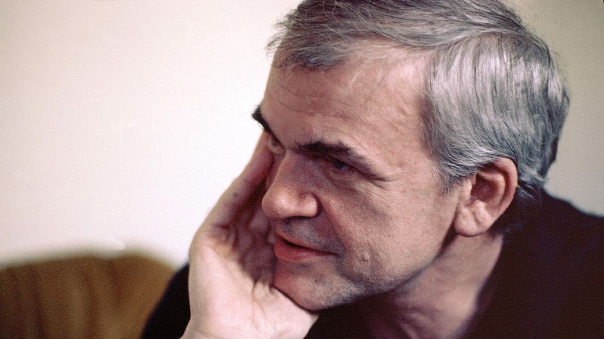 Milan Kundera v roce 1981.