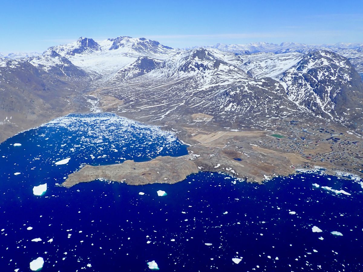 Působivý snímek jižního Grónska během mise IceBridge letos v dubnu