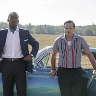 Mahershala Ali, Viggo Mortensen a auto, v němž „žili“ dva měsíce. Film Zelená kniha (2018)