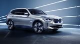 BMW se do boje elektrických prémiových SUV pustí se zadokolkou