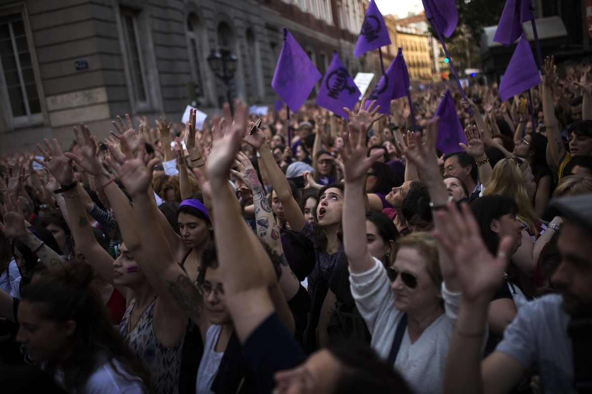Už ve čtvrtek se protestující sešli před Ministerstvem spravedlnosti v Madridu