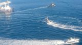 Situace u Krymu se vyhrocuje, Rusko střílelo na tři ukrajinské lodě a zadrželo je