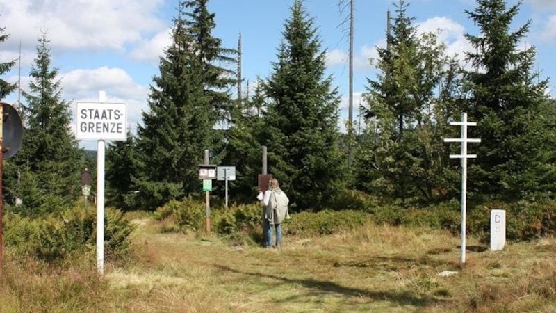 Otevření trasy Luzenským údolím k Modrému Sloupu se znovu odkládá