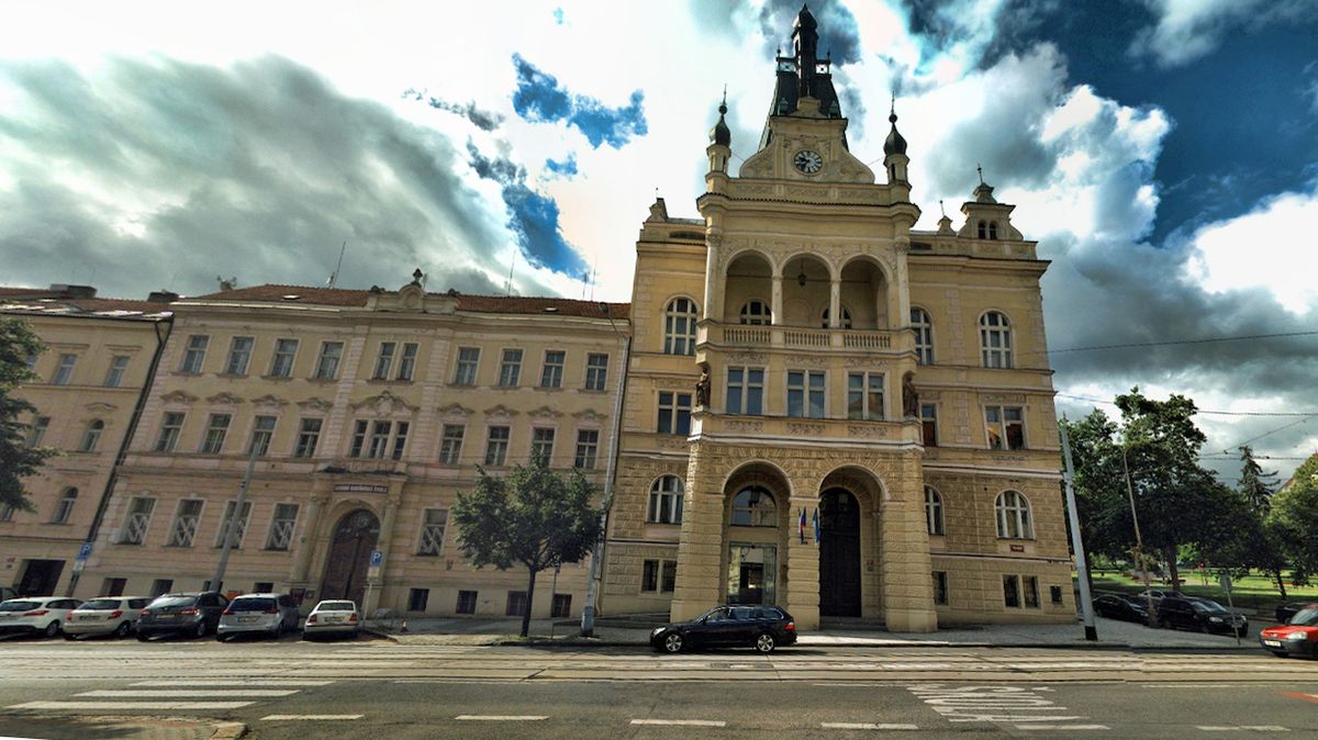 Praha 4 poskytne pozemky, investoři postaví a zaplatí domovy pro stovky seniorů