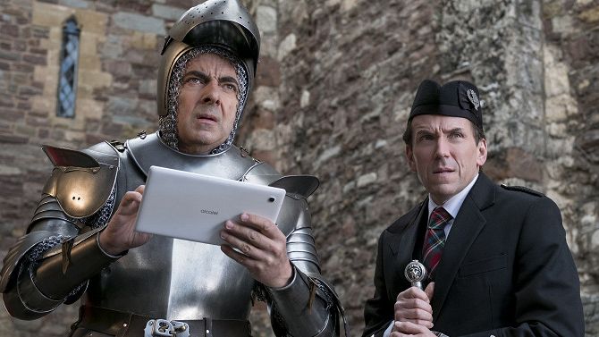 Rowan Atkinson v akční komedii Johnny English znovu zasahuje.