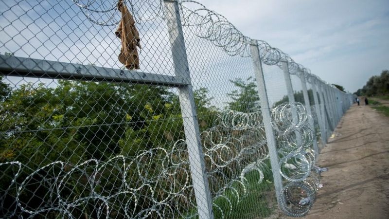 Bezpečnostní plot na srbsko-maďarské hranici (ilustrační foto)