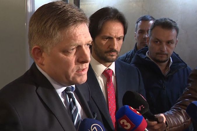 Slovenský premiér Fico vyjádřil soustrast rodinám zavražděného novináře a jeho přítelkyně