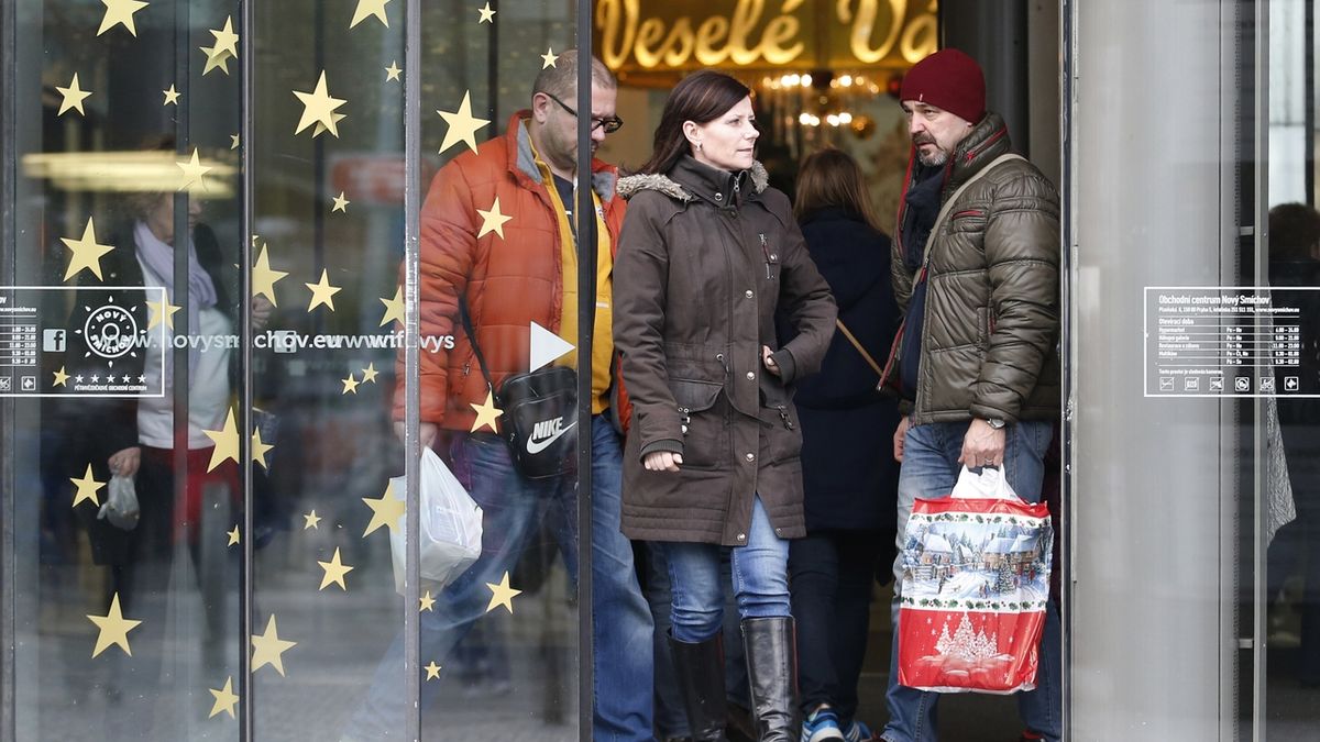 Otevřeno, nebo zavřeno? Koalici rozděluje postoj ke svátečnímu prodeji