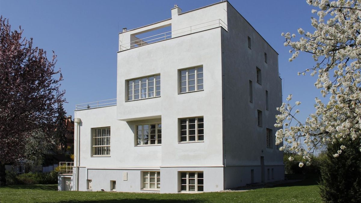 Winternitzova vila se stane dějištěm imerzivní inscenace Dům v jabloních divadelního spolku Pomezí.