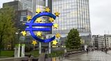 Evropská centrální banka bude tisknout peníze ve velkém i příští rok