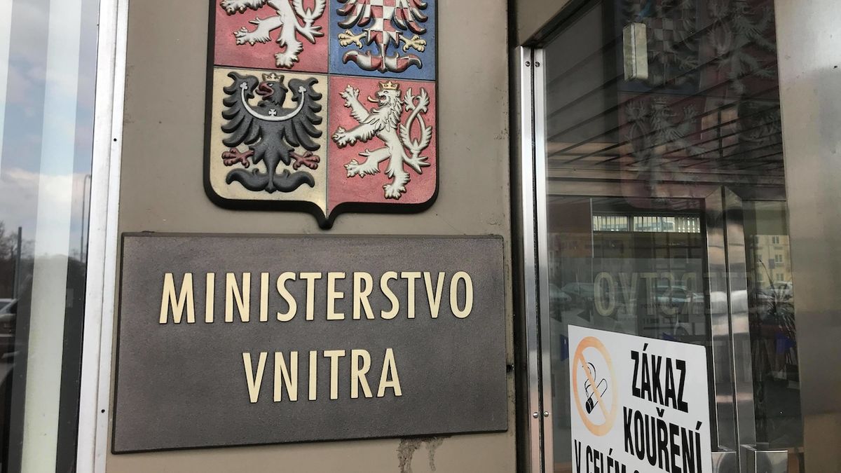 Šéf krajské hygieny v Plzni končí, ministerstvo potvrdilo jeho odvolání