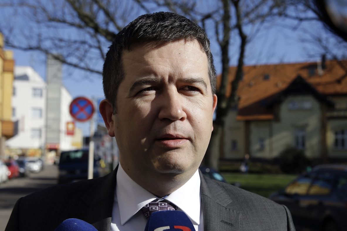 V Hradci Králové pokračoval 7. dubna 2018 40. sjezd ČSSD. Na programu byla volba místopředsedů strany. Na snímku předseda ČSSD Jan Hamáček.