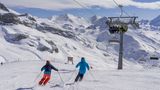 Naučit se lyžovat v dospělosti? Jde to i v Alpách