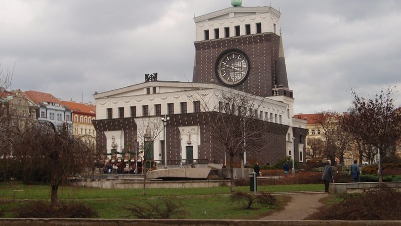 Jednou z památek, jež se v neděli otevřou veřejnosti, bude i kostel Nejsvětějšího Srdce Páně na náměstí Jiřího z Poděbrad.
