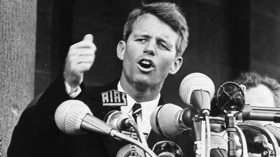Robert Kennedy v roce 1962 v Berlíně