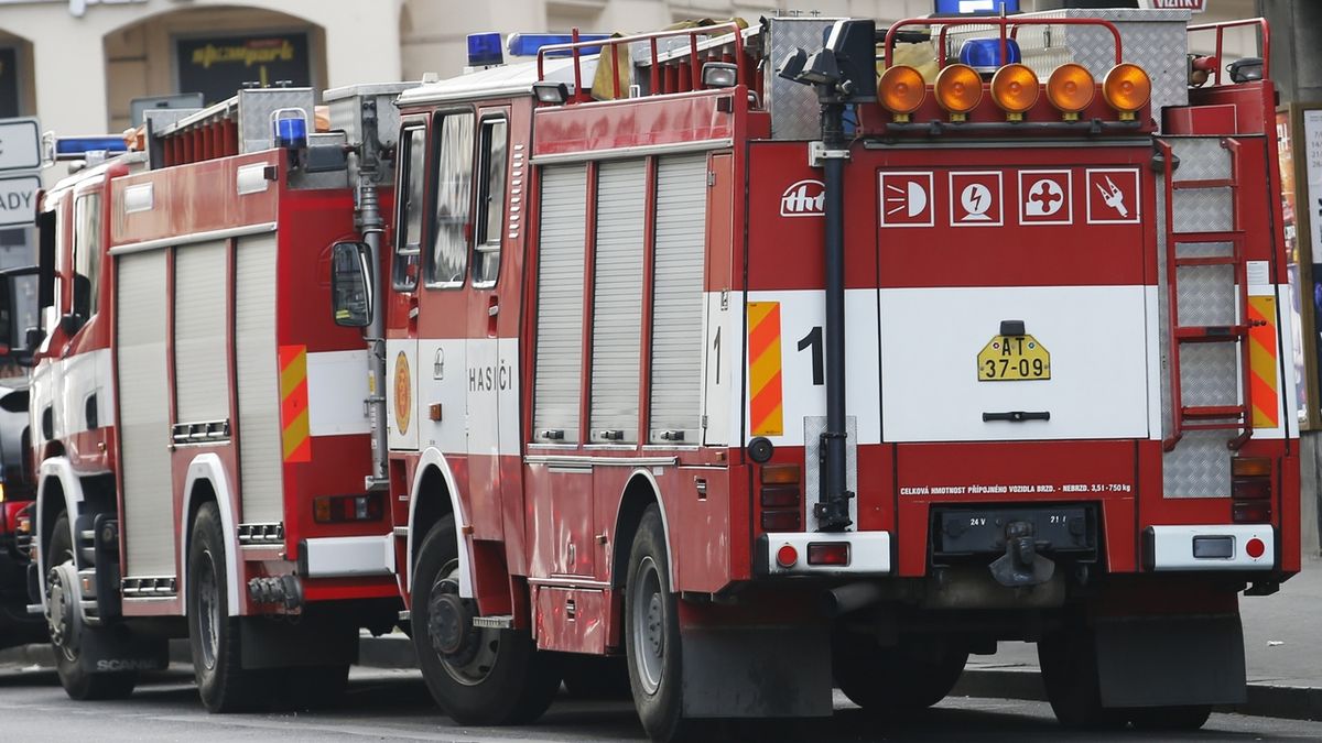 V domě v Litovli zřejmě vybuchl plyn, zraněný má popáleniny