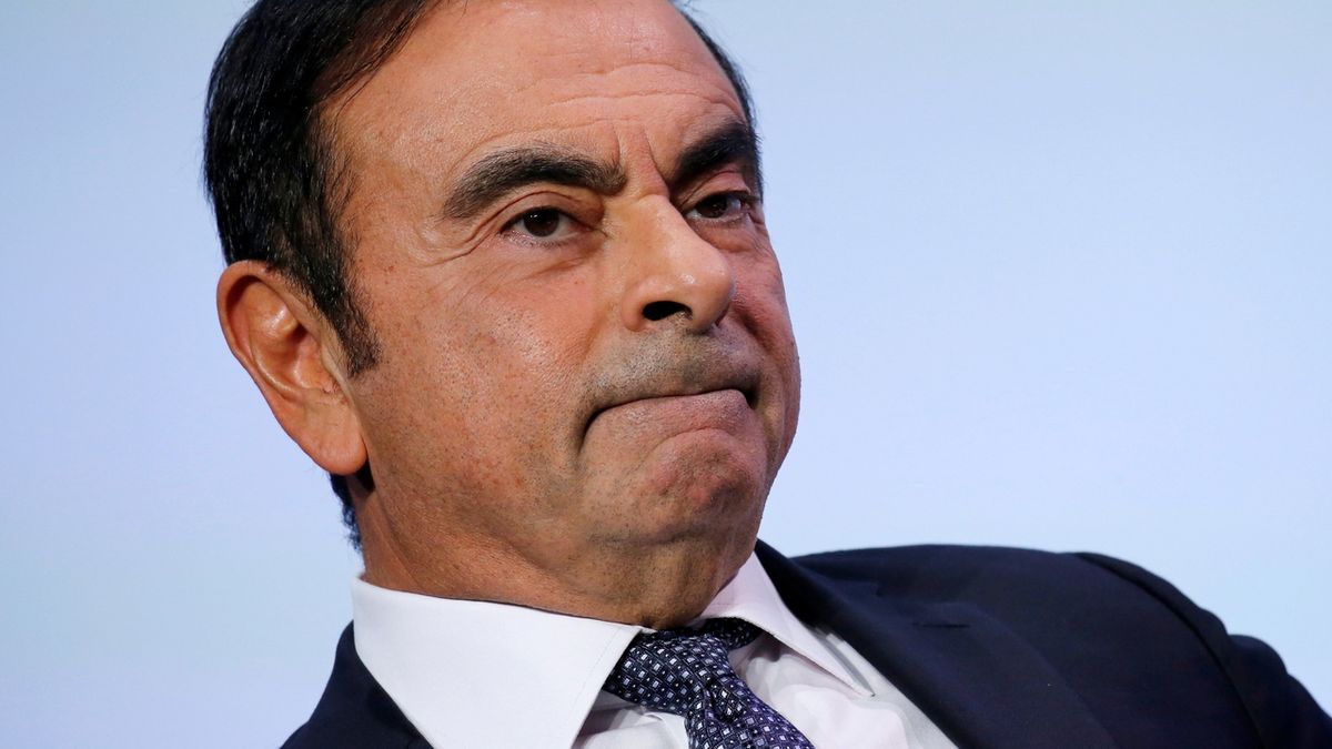 Bývalý šéf Nissanu musí vrátit miliony eur ze svého platu