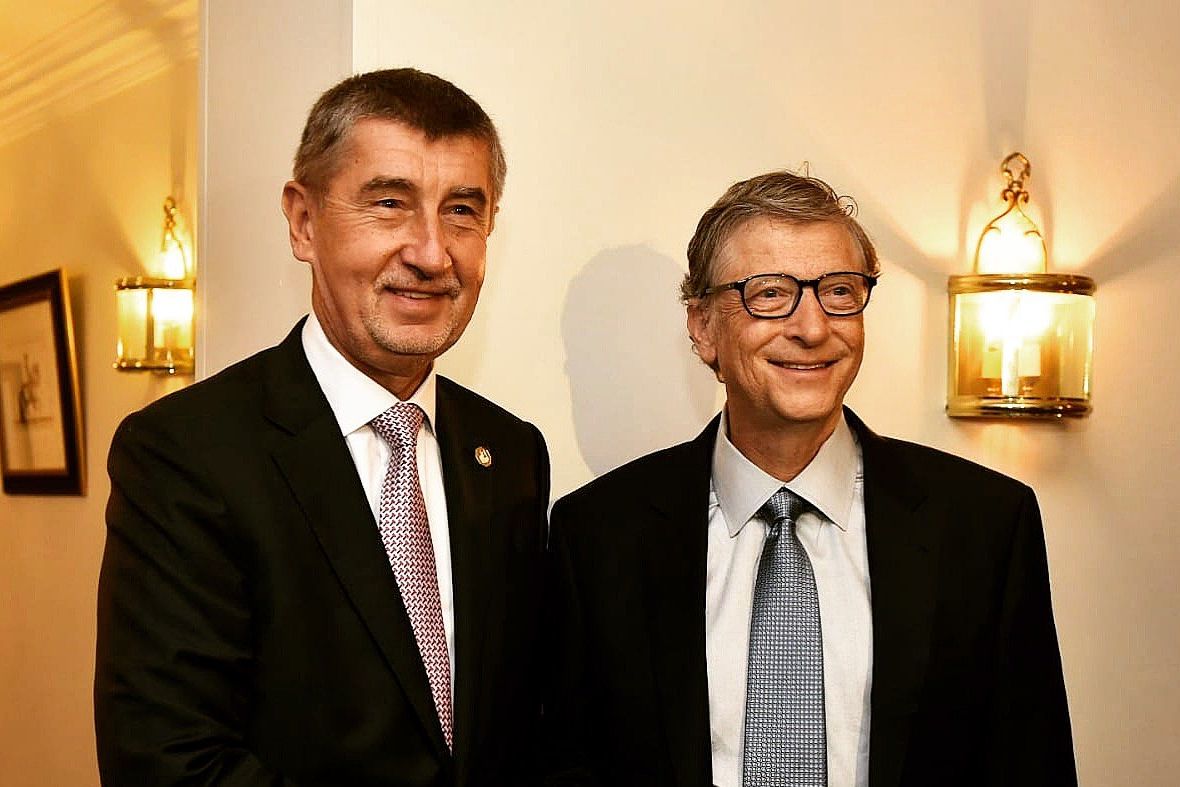 Premiér Andrej Babiš se v Bruselu sešel s miliardářem Billem Gatesem.