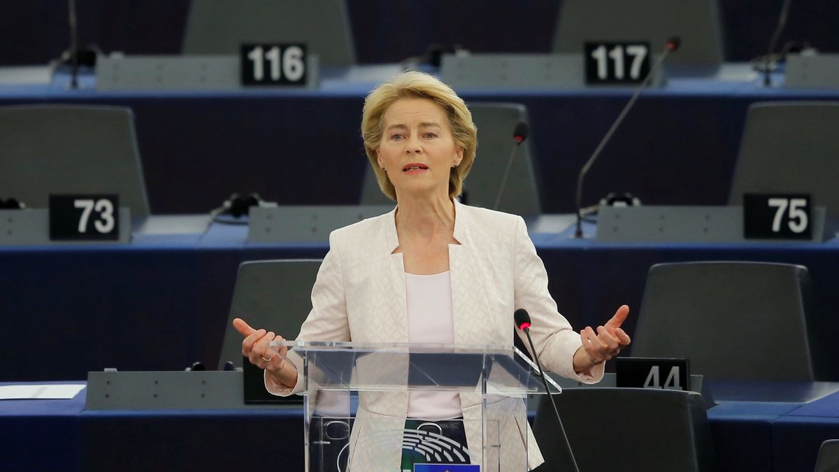 Ursula von der Leyenová navržená do čela Evropské komise při projevu 