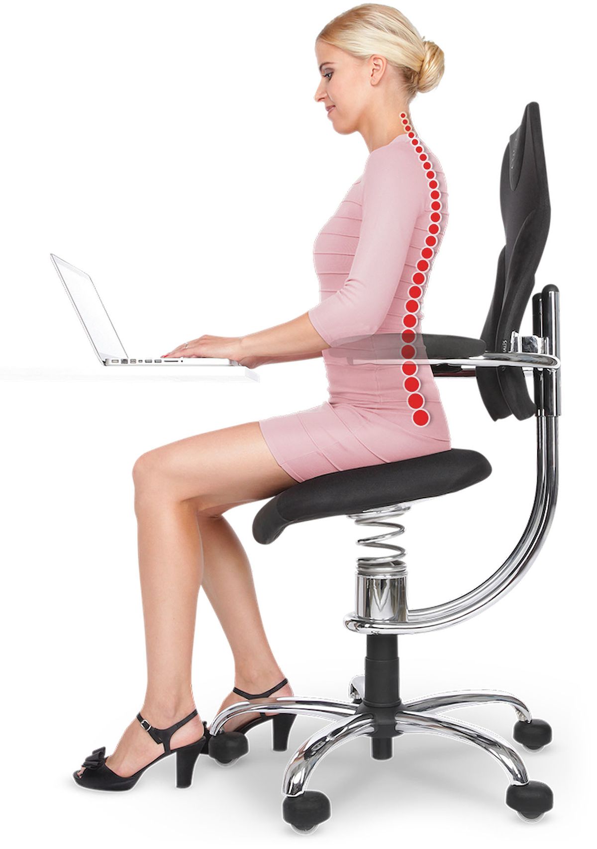 Zdravotní židle SpinaliS jsou vybaveny čtvrtou generací pružinového systému. Výkyvný sedák na pružině umožňuje vzpřímené sezení a současně volný pohyb pánve do všech stran.