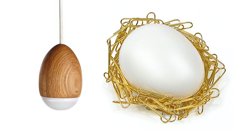 Nebojte se zakomponovat do interiéru vajíčka i tam, kde by je člověk běžně nečekal. Mohou se objevit v podobě osvětlení nebo magnetu na kancelářské svorky.