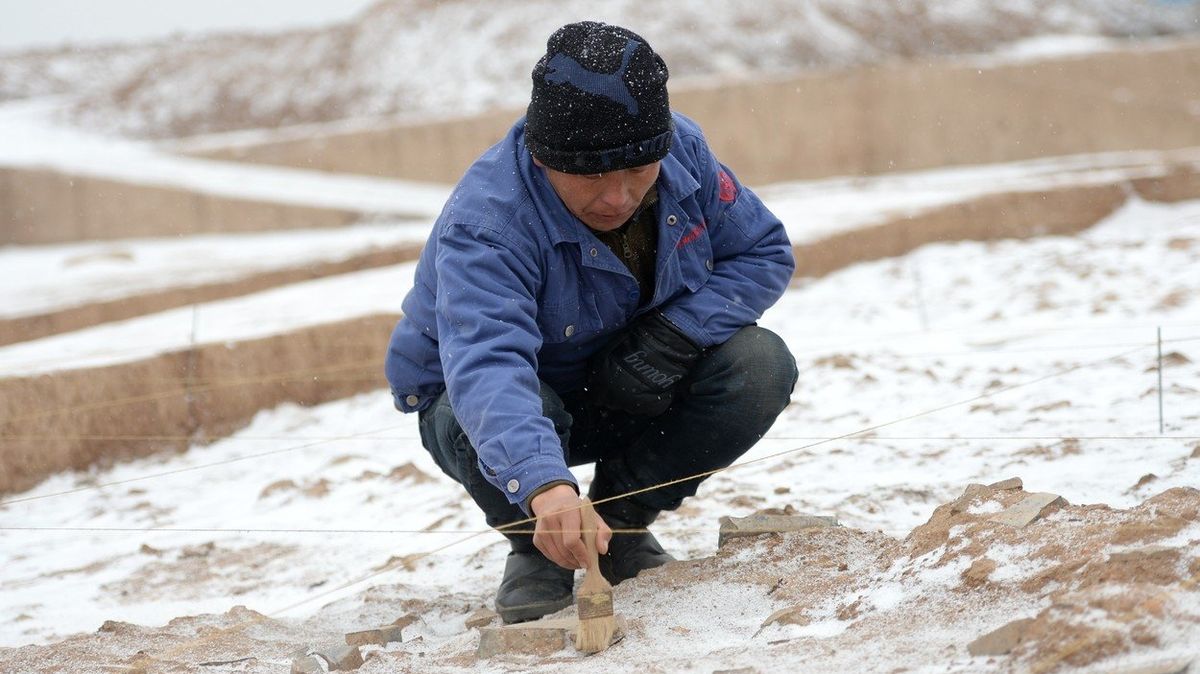 Jeden z archeologů v čínské provincii Šen-si.