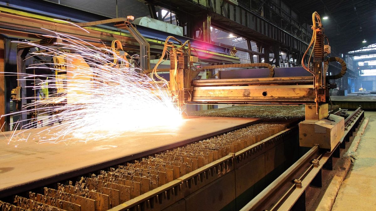 Výroba výpalků ve společnosti Vítkovice Steel (ilustrační foto)