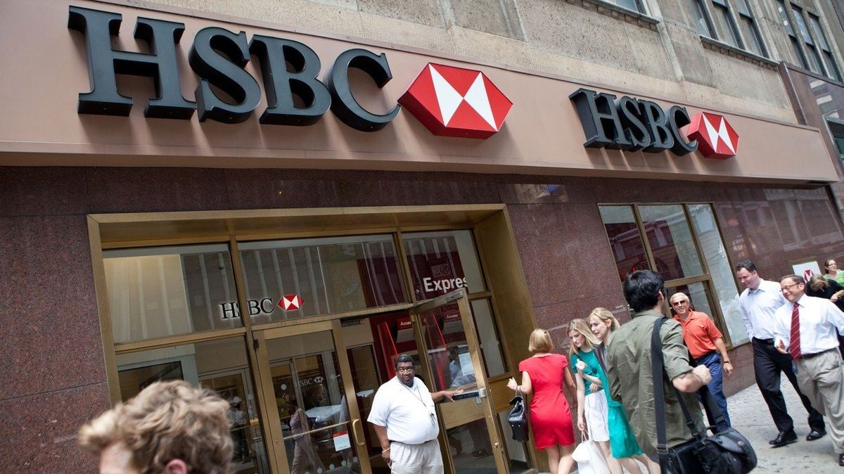 Britská banka HSBC v USA souhlasila s vyrovnáním ve sporu se soukromými investory. 