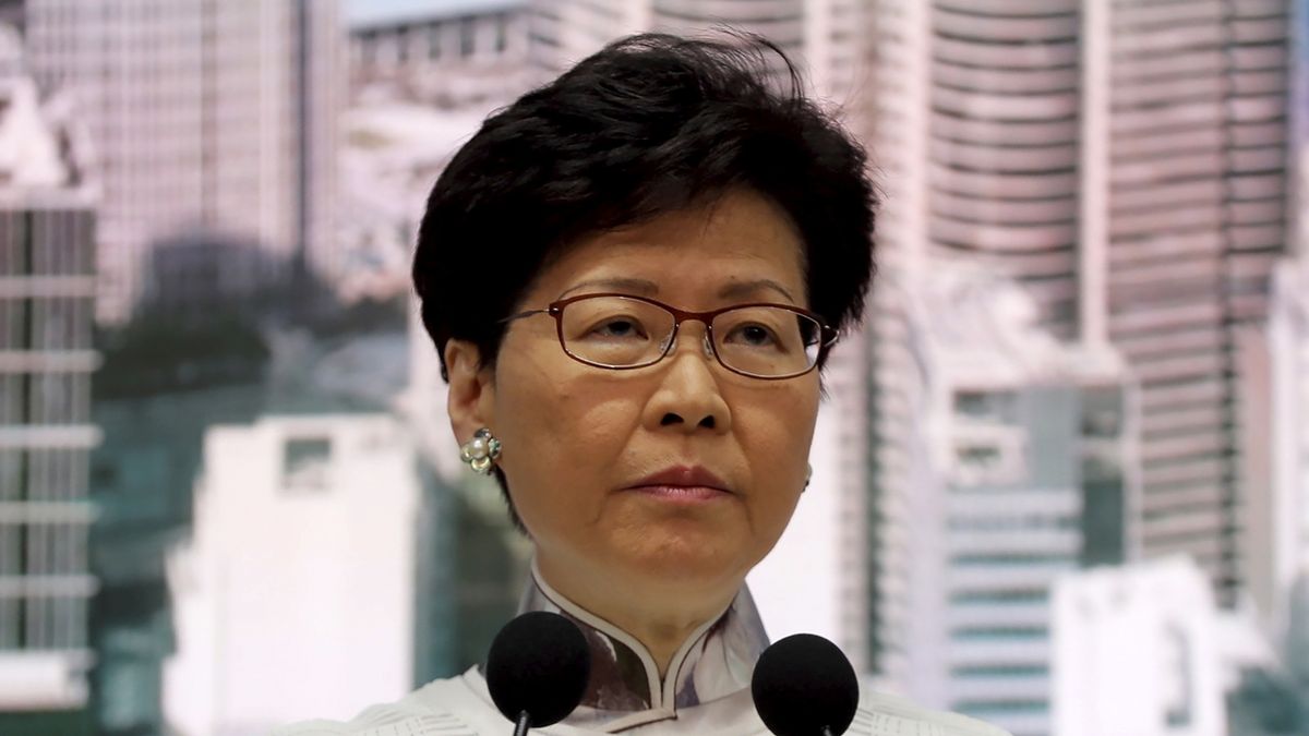 Správkyně Hongkongu Carrie Lamová oznamuje stažení návrhu zákona o extradici.