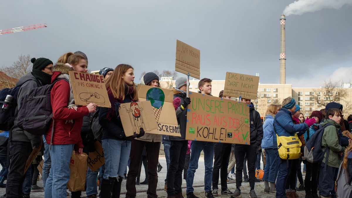 Studenti v Berlíně protestují za odklon od uhlí
