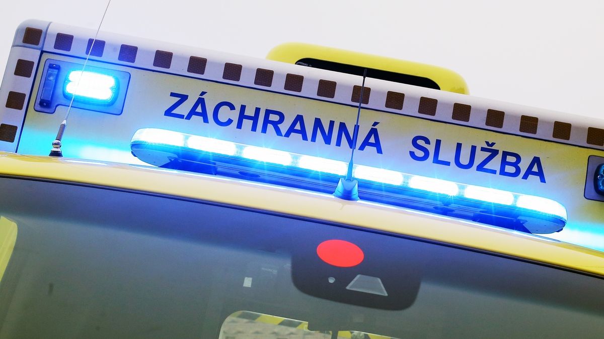 Mladý řidič srazil ve Zlíně tři seniory, kteří šli mimo přechod