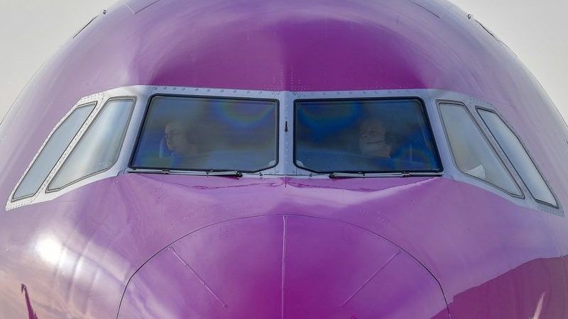 Kokpit letadla společnosti Wizz Air