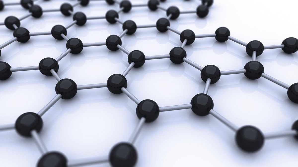 Grafen je tvořen jen jednou vrstvou atomů uhlíku v šestiúhelníkové struktuře.