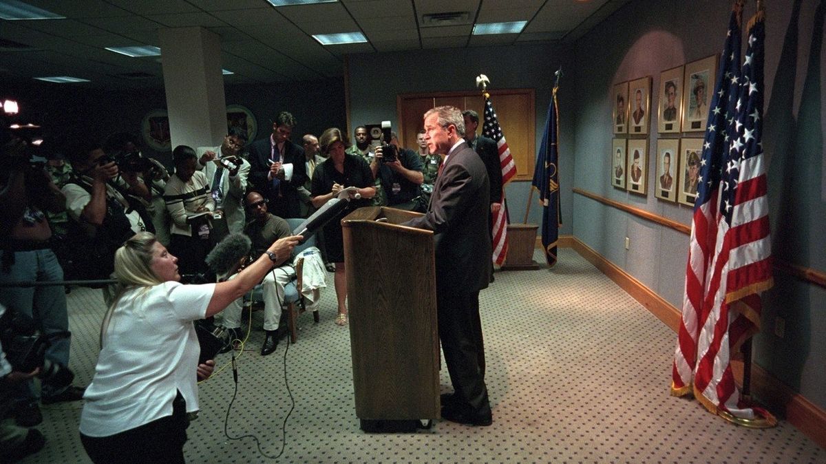 Bezprostřední reakce George Bushe na útoky z 11. září 2001