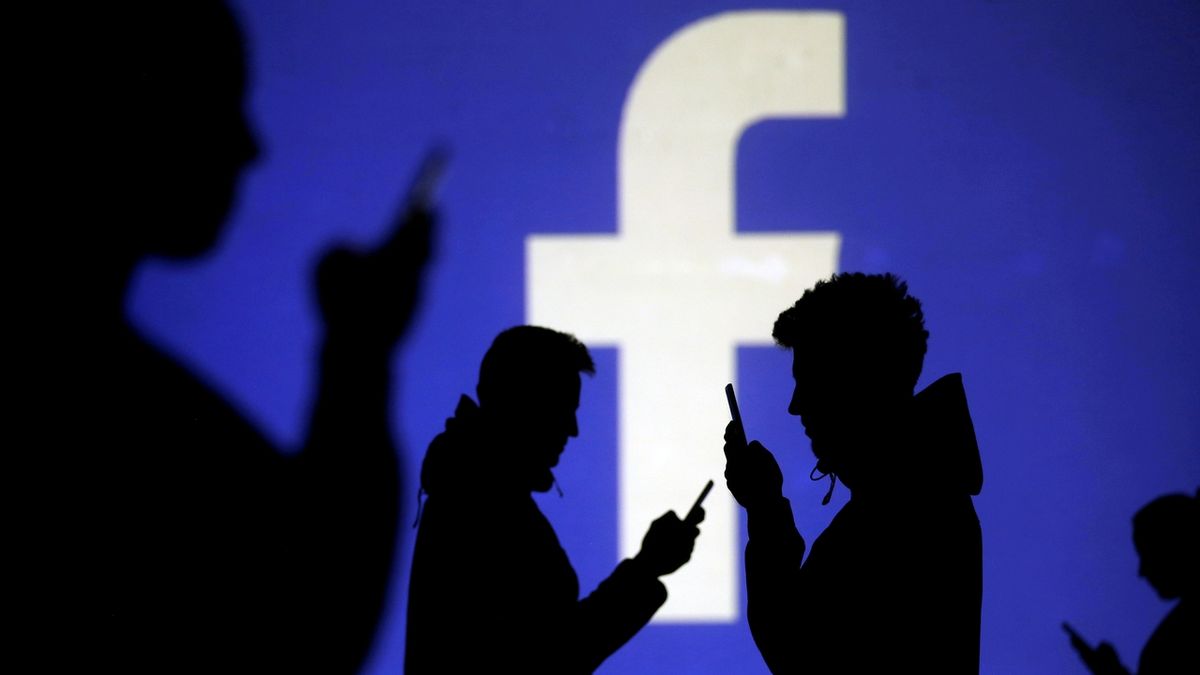 Velké výpadky Facebooku způsobuje změna konfigurace - Novinky