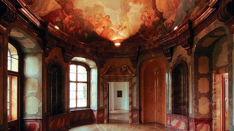 Interiéry jsou cennou historickou památkou.