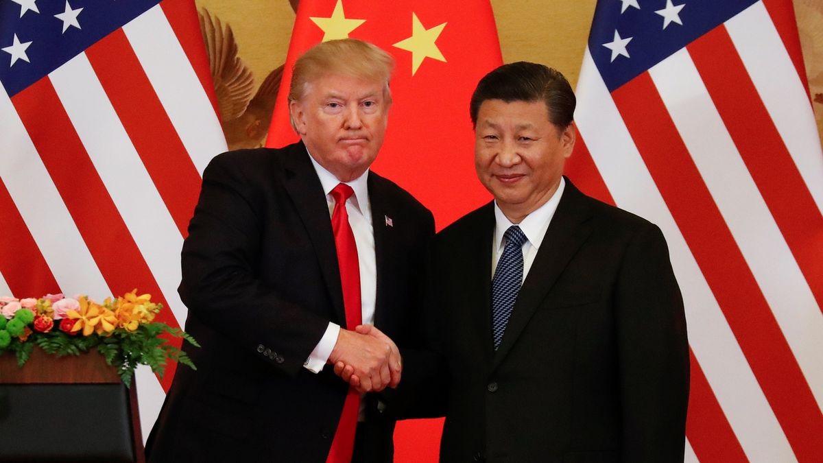 Prezidenti USA a Číny Donald Trump a Si Ťin-pching na archivním snímku