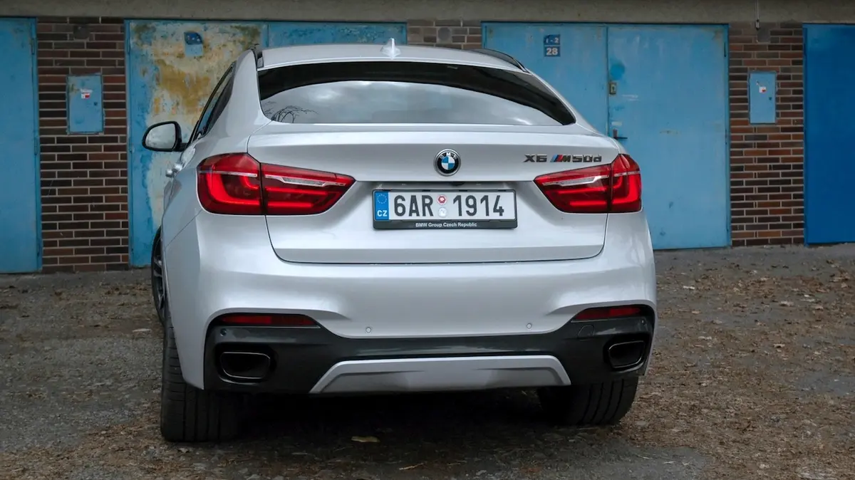 Test Bmw X6 M50d Tank S Rychlosti Rakety A Obratnosti Jakou By Mit Nemel Novinky Cz